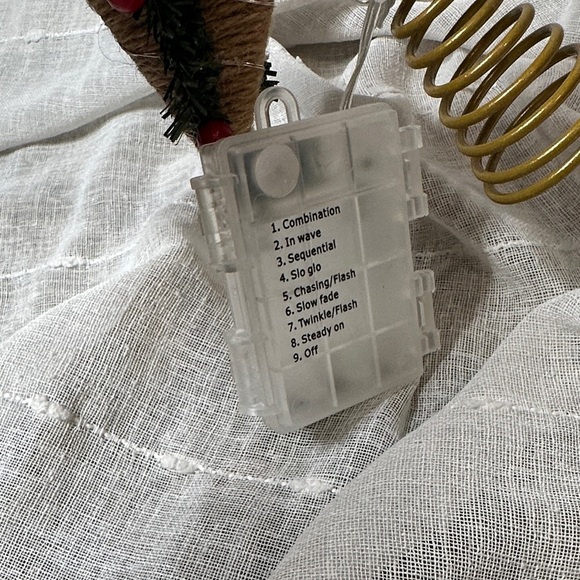 Lotus Hills Christmas Star 9" Tree Topper Lights Rustic Deer Holly Snowflake NWT - Picture 7 of 12